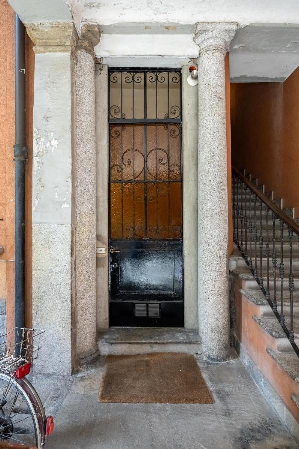 Loft Duomo Navigli 12 Min A Piedi Apartment Milano Ngoại thất bức ảnh